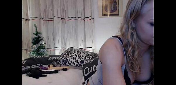  Girls4cock.com *** teen siswet19 flashing pussy on live webcam